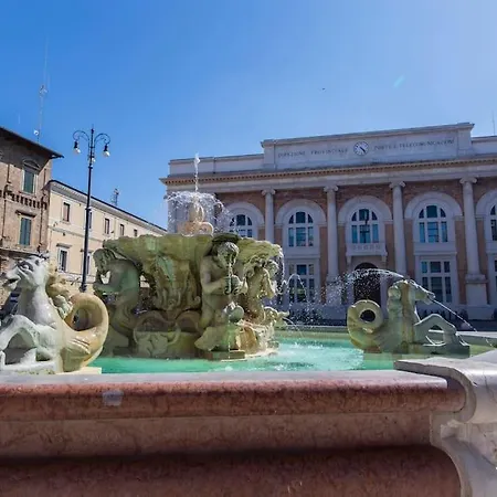 Ducale In Piazza Del Popolo A Apartment