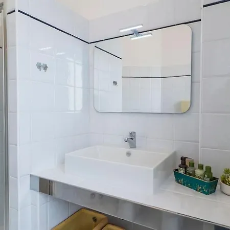 Ducale In Piazza Del Popolo A