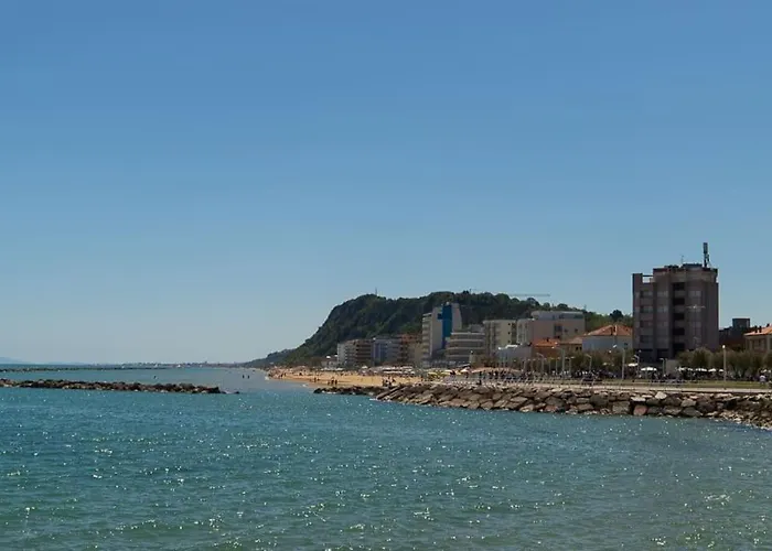 Appartamento Ducale In Piazza Del Popolo A Pesaro
